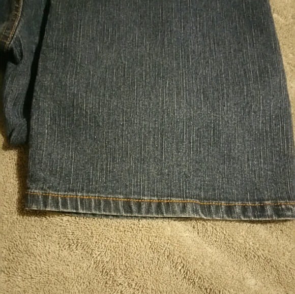 Jeans - Picture 4 of 4